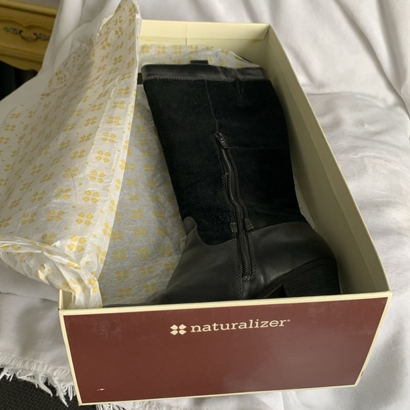 Naturalizer - Picture 9 of 10